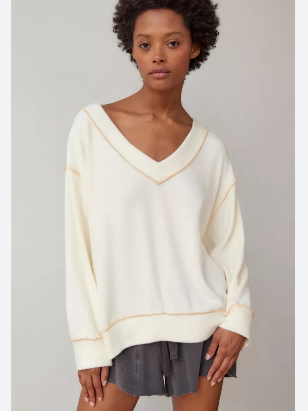 Urban Outfitters Cody V Neck Sweatshirt Soft Lounge Out From Under, L